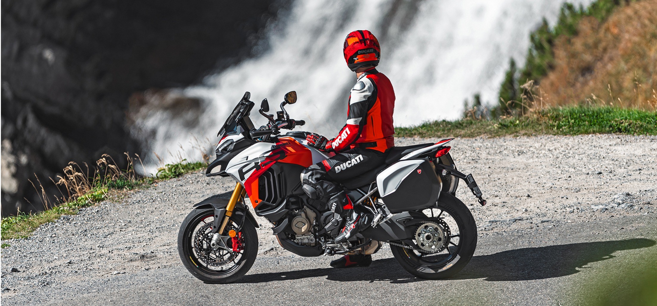 Ducati Multistrada V4 RS, when Superbike meets touring