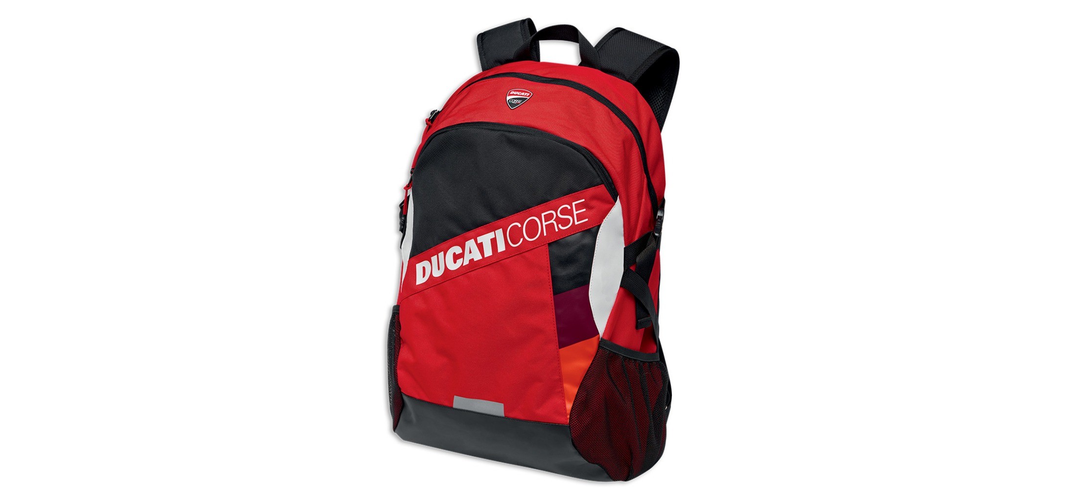 GP Team Replica 2023: the lifestyle apparel line to support the Ducati Lenovo Team